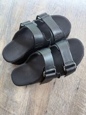 UGG Women's Black Dual Strap Platform Slide Sandals